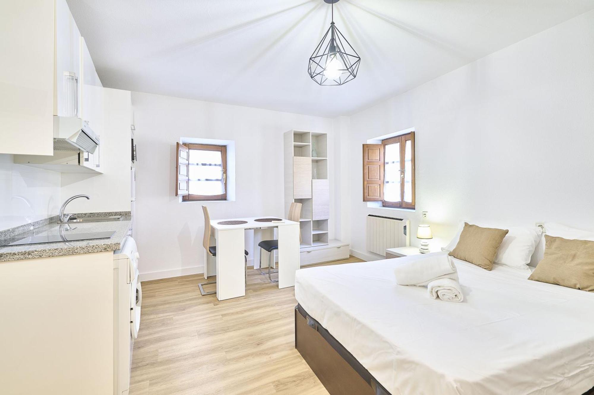 Apartamento Traviesa 22 By Keyhom Salamanca Exterior foto