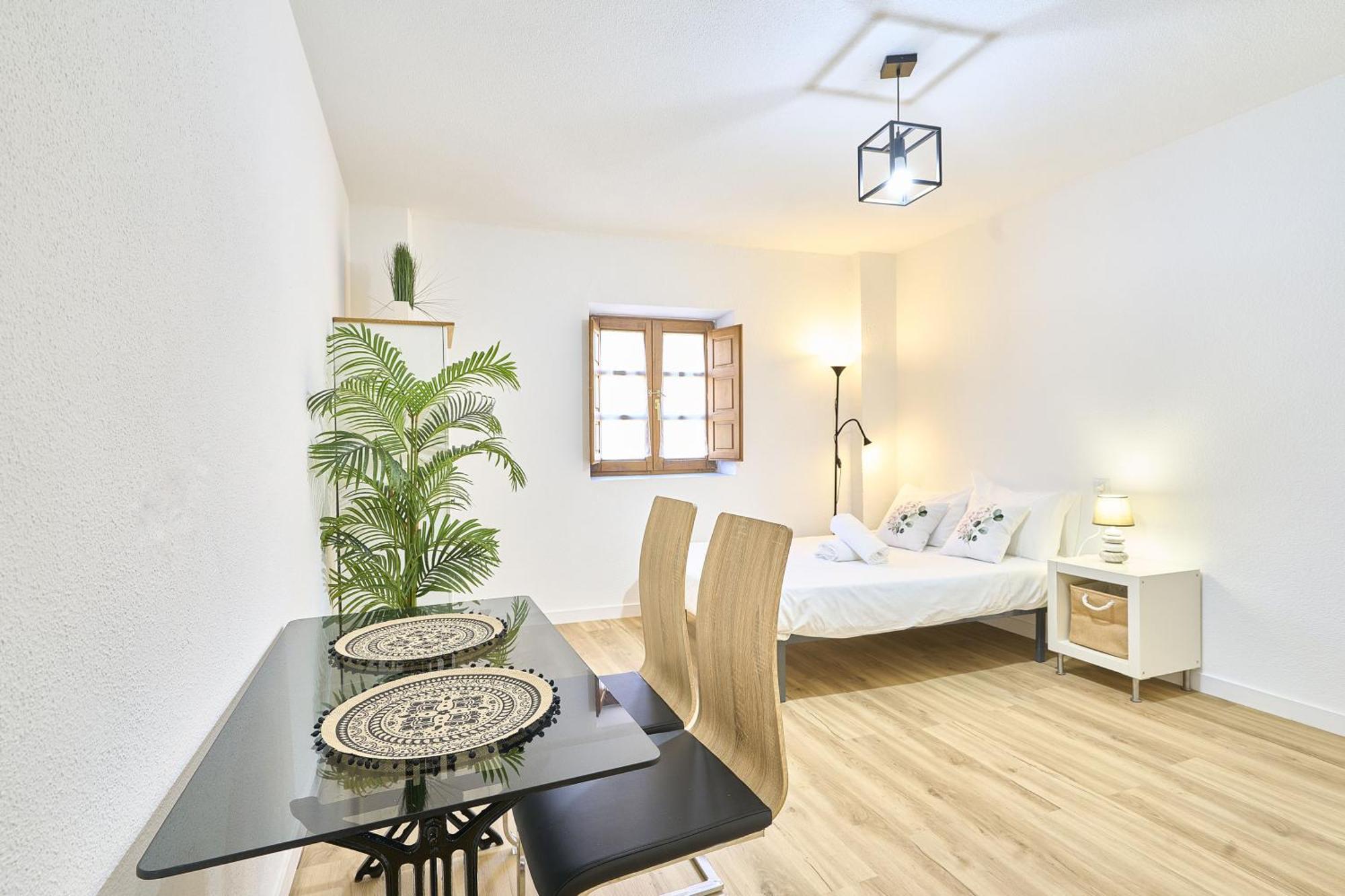 Apartamento Traviesa 22 By Keyhom Salamanca Exterior foto